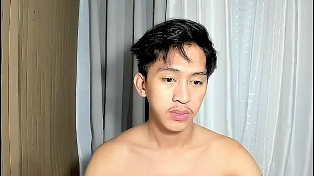  andrie69  online show from April 2026 01:56:01 PM