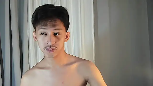  andrie69  online show from May 2026 10:32:02 AM