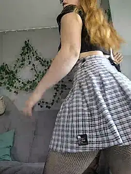 Snapshot of Mira-Werner chatting on June 2026 04:00:02 AM Mira-Werner online show from June 2026 04:00:02 AM