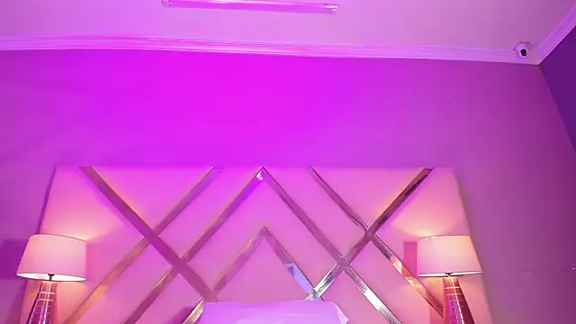 KiaraEverly online show from February 2026 02:12:02 PM