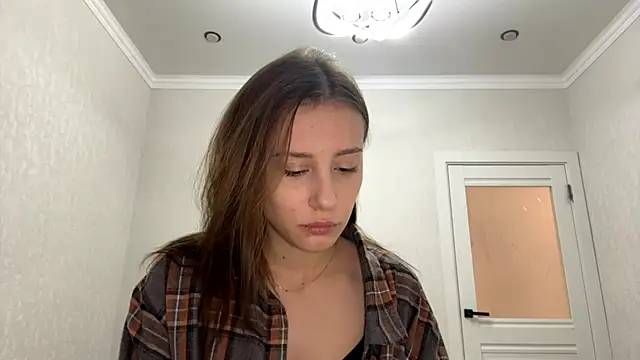 SofiaBlumer online show from February 2026 03:01:01 PM