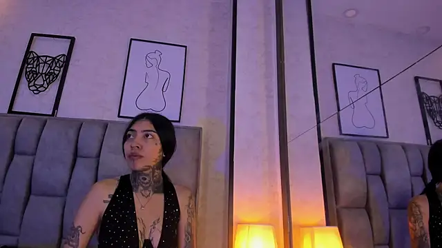 Ashley Blum  online show from May 2026 11:18:02 AM