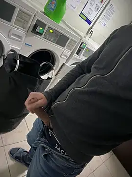 Snapshot of johnwickdhb970210 chatting on February 2026 06:12:02 PM johnwickdhb970210 online show from February 2026 06:12:02 PM