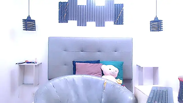 Sophia Valentina online show from March 2026 05:20:02 AM