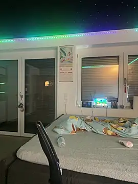 Just-Lilly online show from February 2026 06:19:01 PM