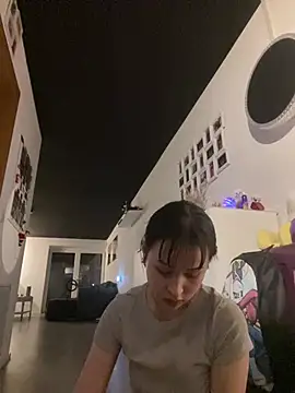 Just-Lilly online show from July 2026 09:19:02 PM