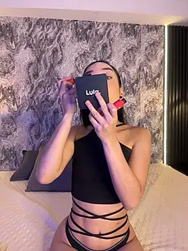 Mialarouse online show from March 2026 08:37:01 PM