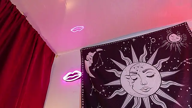 Snapshot of MadLustt chatting on February 2026 02:04:02 PM MadLustt online show from February 2026 02:04:02 PM