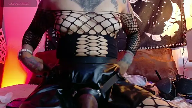 MadLustt online show from March 2026 02:19:01 PM