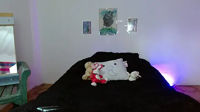 miadavisXXX online show from March 2026 07:50:02 PM