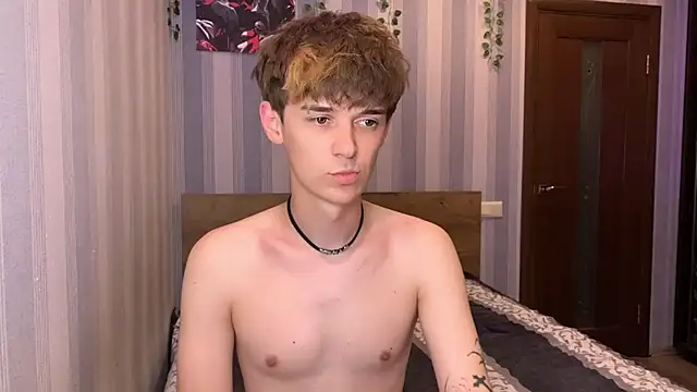Sweet Dude online show from July 2026 08:13:01 PM