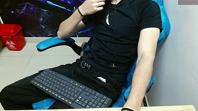 Snapshot of Anthony_Rays chatting on February 2026 06:11:01 PM Anthony Rays online show from February 2026 06:11:01 PM