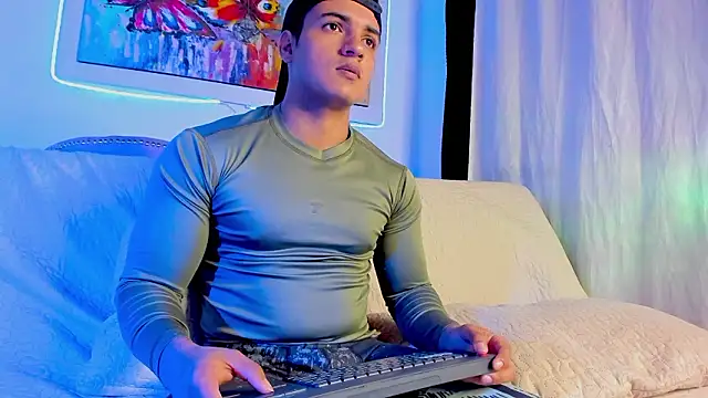 Snapshot of jhon_nicolas chatting on February 2026 11:08:02 PM jhon nicolas online show from February 2026 11:08:02 PM