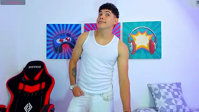 Snapshot of justin_payn14 chatting on February 2026 07:23:01 PM justin payn14 online show from February 2026 07:23:01 PM