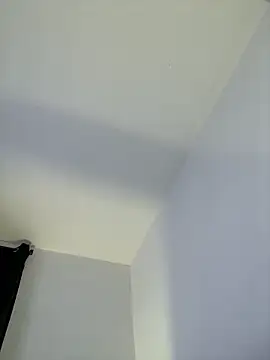 Snapshot of SaraBellini chatting on February 2026 06:58:01 PM SaraBellini online show from February 2026 06:58:01 PM