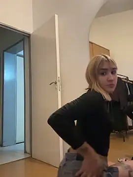 Lolitapop222 online show from February 2026 01:04:02 AM