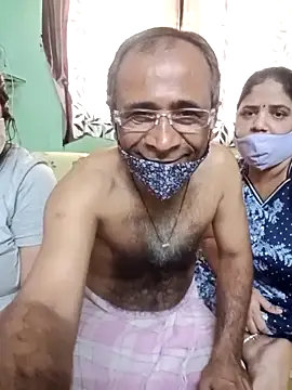 HoneyHush online show from March 2026 09:37:01 AM