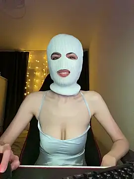 Snapshot of NensyxGenry chatting on February 2026 11:09:01 PM NensyxGenry online show from February 2026 11:09:01 PM