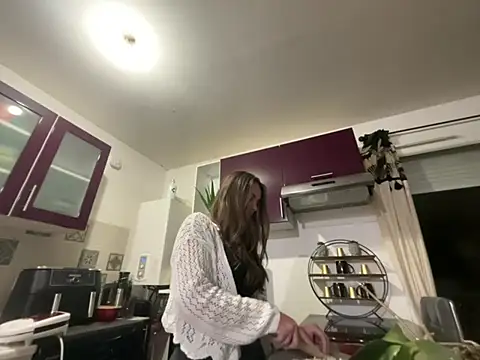 Snapshot of alixxxm7 chatting on February 2026 07:09:01 PM alixxxm7 online show from February 2026 07:09:01 PM