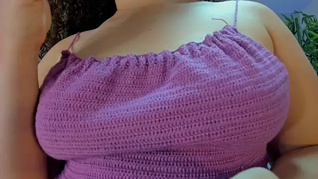 IrinaVoshh  online show from April 2026 07:07:01 PM