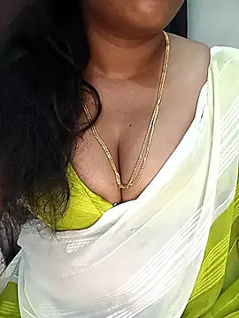 Snapshot of Chinnima143 chatting on February 2026 04:43:01 PM Chinnima143 online show from February 2026 04:43:01 PM