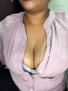 Snapshot of Chinnima143 chatting on February 2026 04:24:02 PM Chinnima143 online show from February 2026 04:24:02 PM