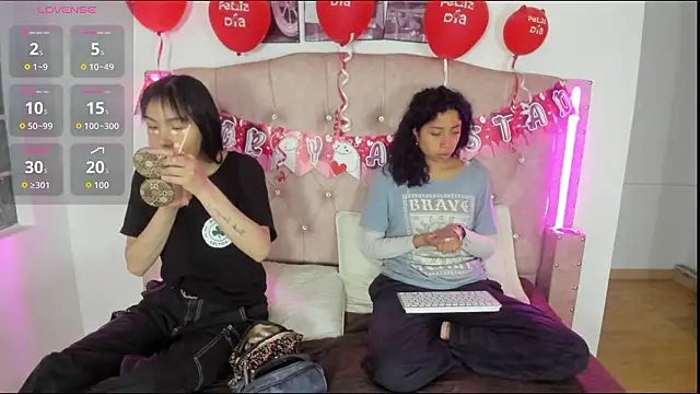 Naughty Elegance online show from February 2026 11:29:01 AM