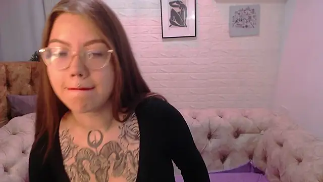 Lissiblom online show from February 2026 07:48:01 PM