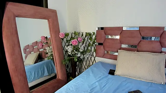 GrettaRouse online show from May 2026 07:52:02 PM