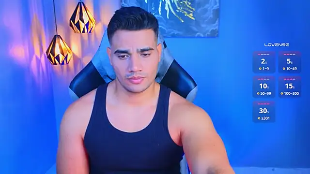 Snapshot of AndresRodriguez1 chatting on February 2026 03:53:01 PM AndresRodriguez1 online show from February 2026 03:53:01 PM