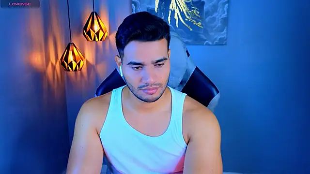 Snapshot of AndresRodriguez1 chatting on April 2026 12:18:01 PM AndresRodriguez1 online show from April 2026 12:18:01 PM