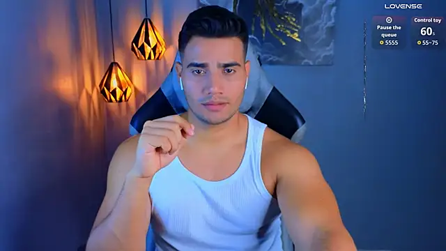 Snapshot of AndresRodriguez1 chatting on May 2026 02:27:02 AM AndresRodriguez1 online show from May 2026 02:27:02 AM