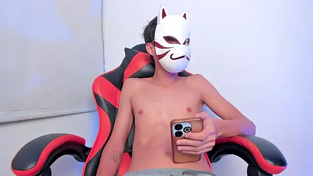 Senpai Lover  online show from February 2026 08:21:01 PM