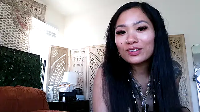 Snapshot of 222goddess444you chatting on May 2026 12:17:02 AM 222goddess444you online show from May 2026 12:17:02 AM