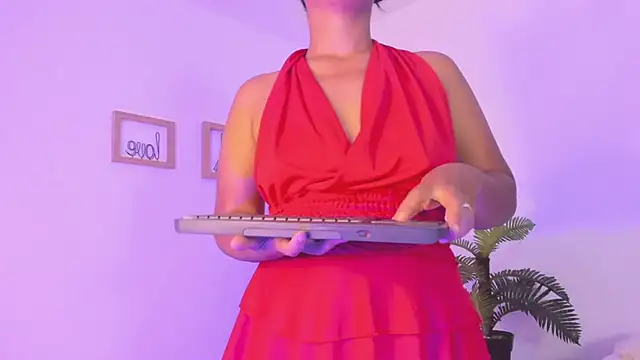 Snapshot of im_anthonella chatting on February 2026 04:05:02 AM im anthonella online show from February 2026 04:05:02 AM