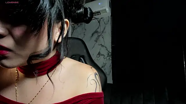 Angela Kittenn online show from June 2026 04:03:01 AM