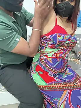 couple7v17d online show from February 2026 05:32:01 PM