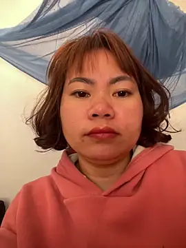 Snapshot of Mii_v01 chatting on February 2026 07:10:02 AM Mii v01 online show from February 2026 07:10:02 AM