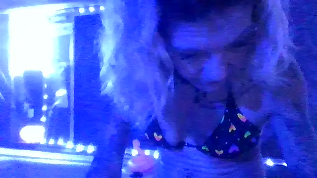 CrystalMaria8 online show from July 2026 07:11:02 AM