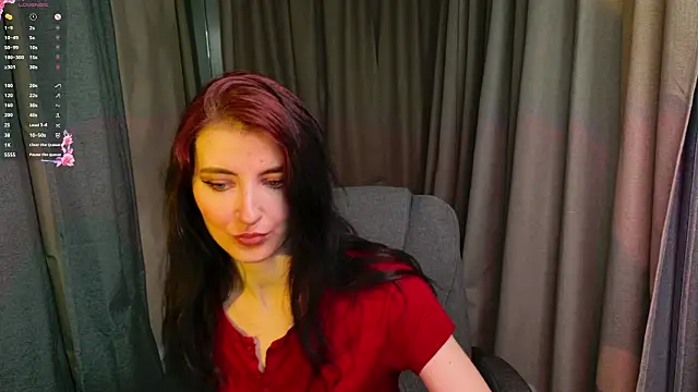 NicoleLuxe online show from May 2026 07:41:02 PM