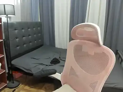 Snapshot of TinyCock_Rein chatting on February 2026 06:56:02 PM TinyCock Rein online show from February 2026 06:56:02 PM