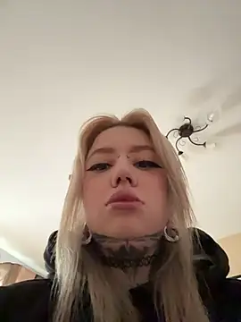 Chiibi online show from March 2026 10:41:01 AM