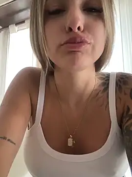 Lolitargentin online show from February 2026 06:52:02 PM