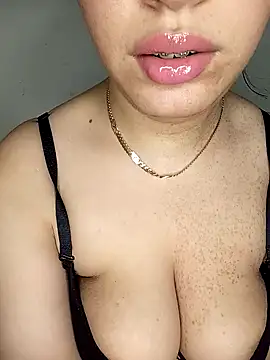 kamilia sexyy online show from March 2026 09:23:01 PM