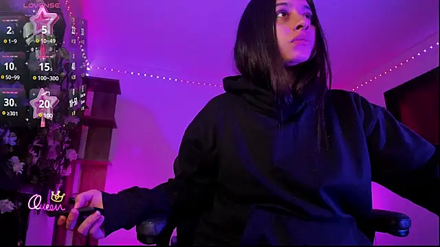 Snapshot of Kassandra_Foxxx chatting on February 2026 01:31:02 PM Kassandra Foxxx online show from February 2026 01:31:02 PM