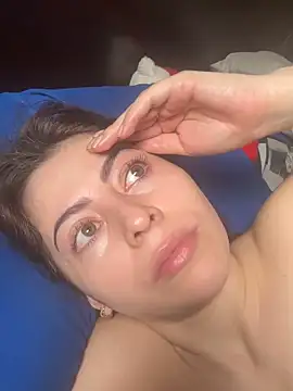 lilasun17 online show from April 2026 03:28:02 PM