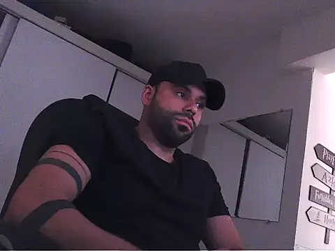 Snapshot of Lbrasilbd chatting on March 2026 08:35:02 PM Lbrasilbd online show from March 2026 08:35:02 PM