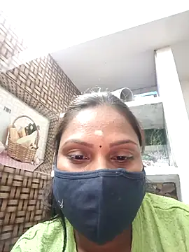 Snapshot of Tamil_Hot_Nisha chatting on February 2026 06:14:01 PM Tamil Hot Nisha online show from February 2026 06:14:01 PM