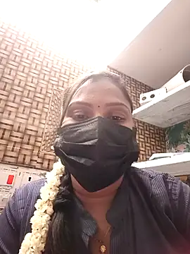 Snapshot of Tamil_Hot_Nisha chatting on February 2026 04:59:02 PM Tamil Hot Nisha online show from February 2026 04:59:02 PM