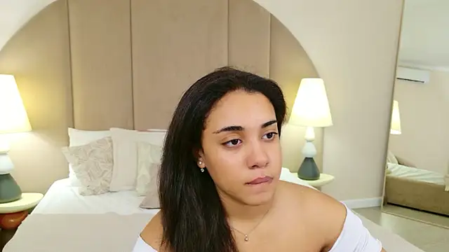 Luna Cortier online show from July 2026 05:27:02 AM